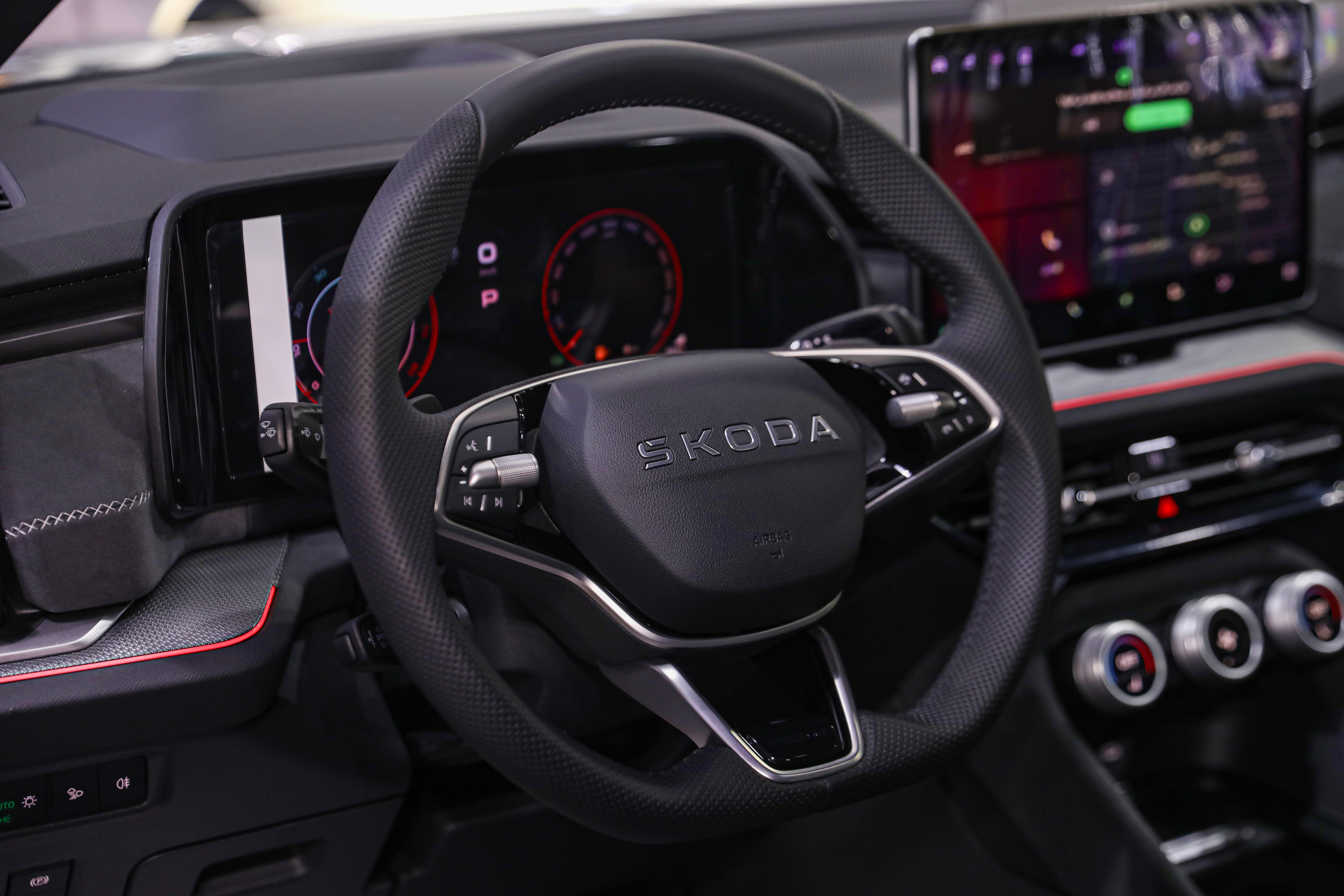 سكودا كودياك sportline